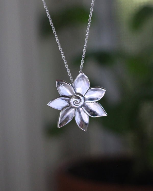 Starflower Necklace, Sterling Silver, 29mm