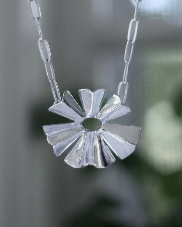 Camilla Floral Necklace, Sterling Silver, 32mm